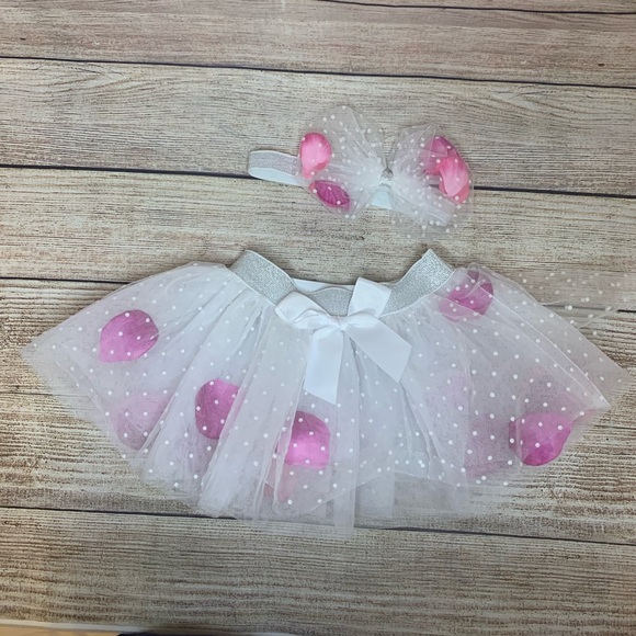 Other - SOLD// Baby Girl Floral Headband Matching Tutu Set